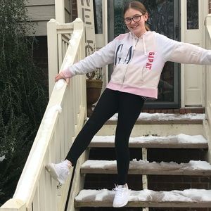 Meet your Posher, Emma